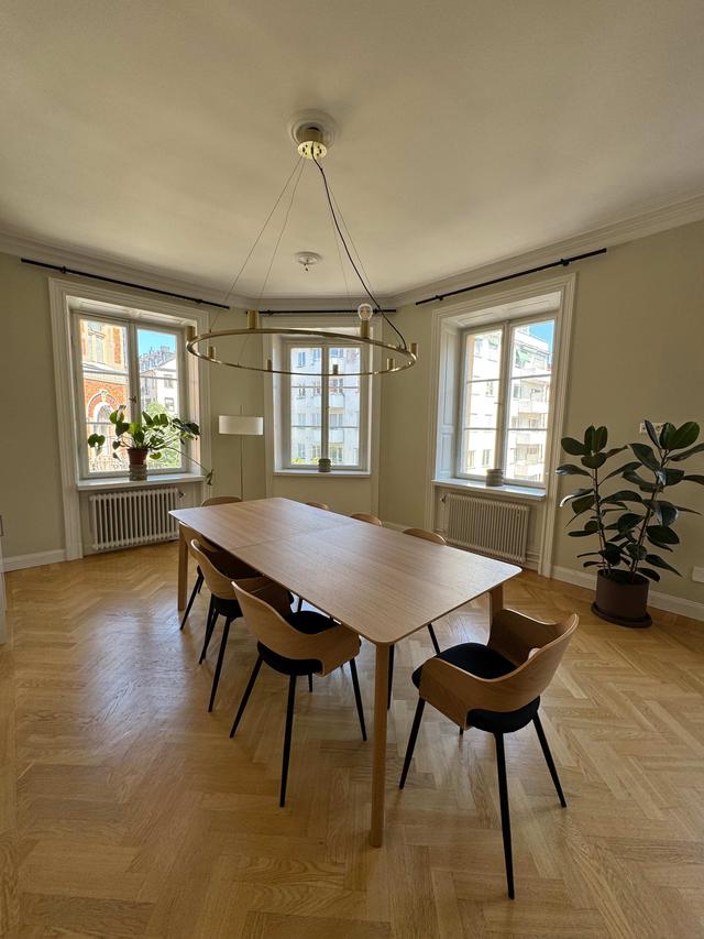 Östermalm two-story apartment interior, Östermalm façade view, close to Djurgården and Strandvägen