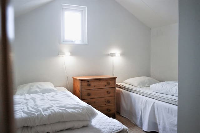 Familjelägenhet för skidsemester i Björnen med bastu, tre badrum och skidförråd nära skiduthyrning