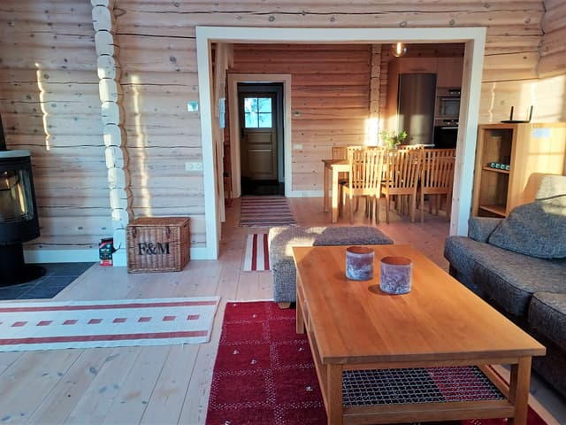 Ski-in/ski-out fjällhus i Björnen, Åre nära lift och skidbacke med bastu och eldstad