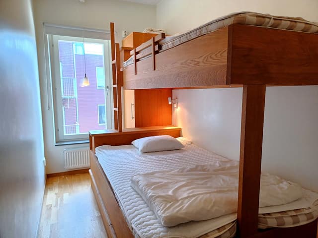 Lägenhet nära Åre torg med privat bastu, balkong och garageparkering