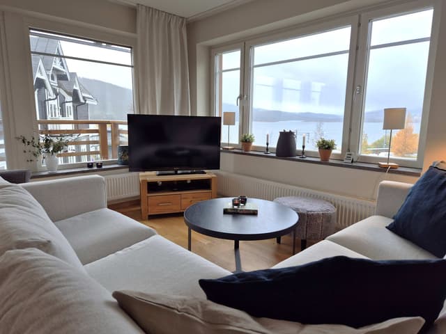 Lägenhet i centrala Åre nära Bergbanan och VM6, med bastu, balkong och garage