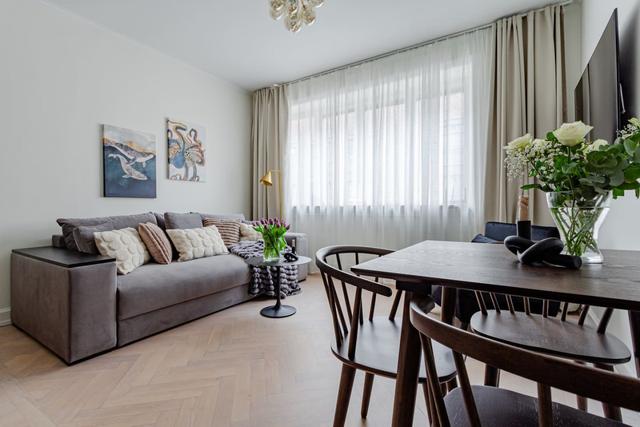 Södermalm studio apartment with modern furnishings and natural light.