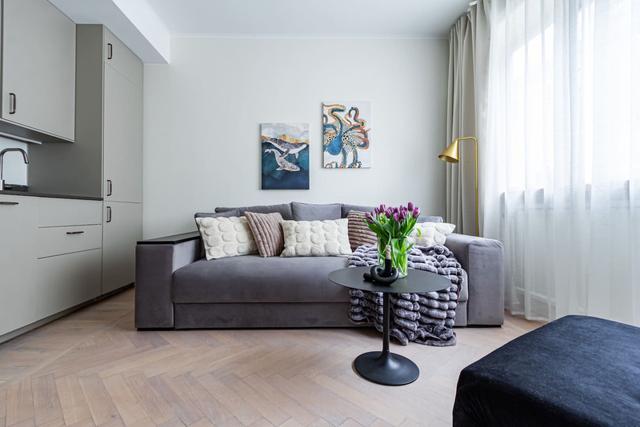 Södermalm studio apartment with modern furnishings and natural light.