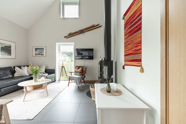 Friliggande fjällhus i Årekläppen, Åre med skandinavisk inredning, öppen spis och privat bastu