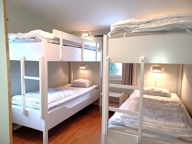 Lägenhet i Hummeln, Åre nära liftar och torget, med tvättmaskin, torkskåp, skidförråd och våningssäng.