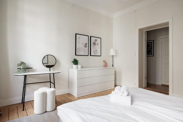 Stylish apartment in historic building near St. Eriksplan, Stockholm.