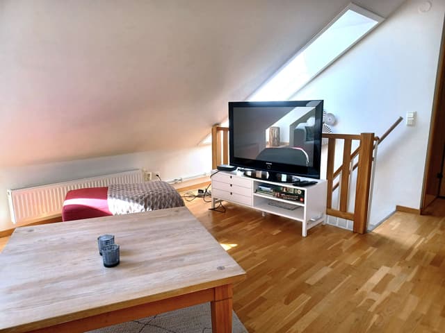 Tvåplanslägenhet i centrala Åre nära liftar, med matplats med sjöutsikt och flexibla sängar