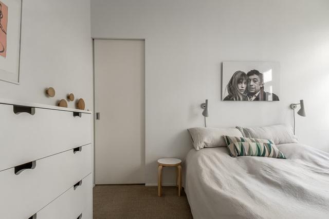 Two-bedroom apartment with private balcony overlooking courtyard in Vasastan, Stockholm