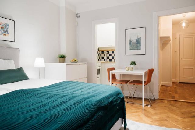 Cozy Scandinavian studio apartment in Mariatorget, Stockholm