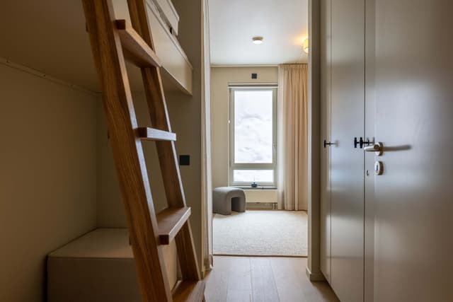 Tvårummare i skidort med egen bastu och skidförråd