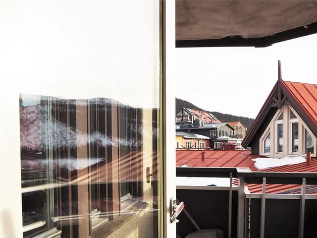 Lägenhet i centrala Åre nära liftar och torget med privat bastu