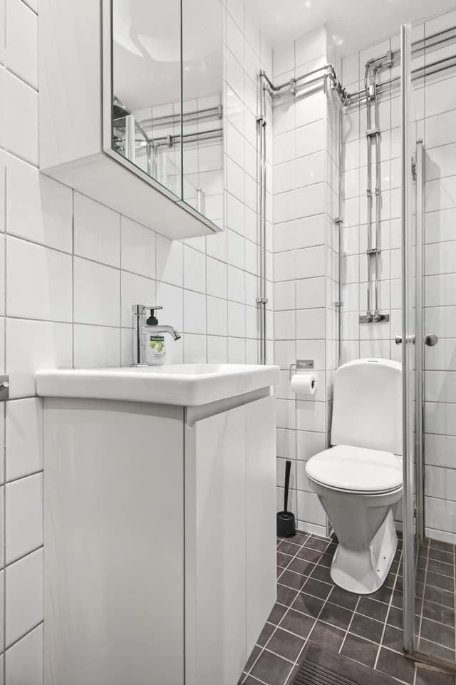 Cozy studio interior in St. Eriksplan, Stockholm, located in a historic building.
