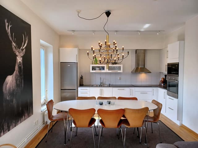 Apartment near Åre Square with private sauna, balcony and garage parking