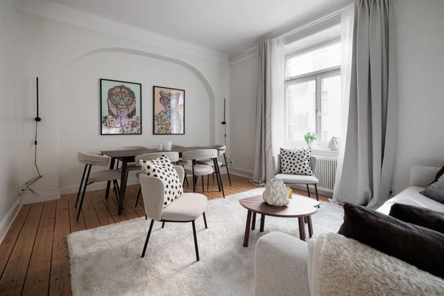 Stylish apartment in historic building near St. Eriksplan, Stockholm.