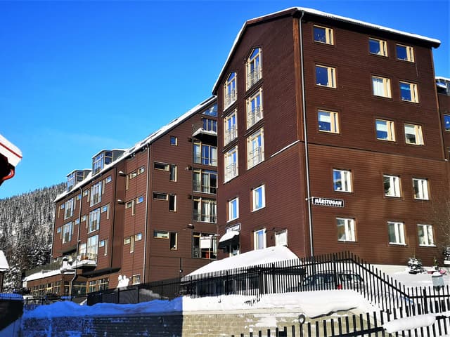 Central apartment in Åre near the village square and Bergbanan, close to ski area with parking and ski storage