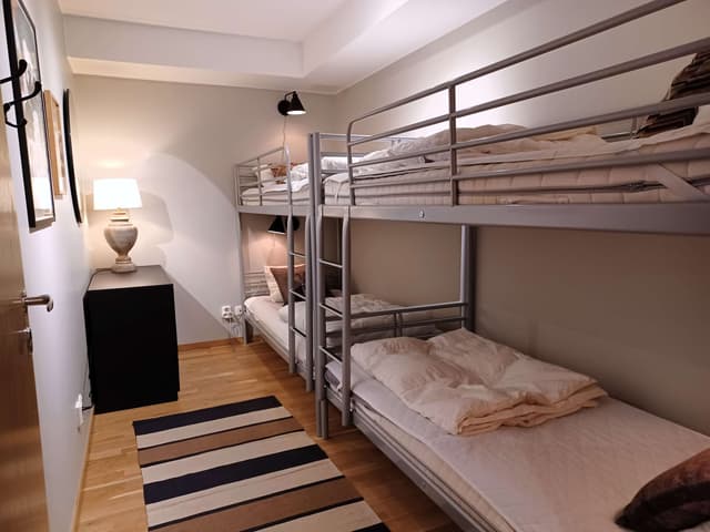 Lägenhet i centrala Åre nära skidliftar och bykärnan med privat bastu, skidförvaring och parkering