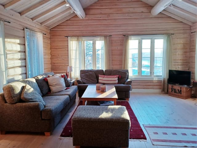 Ski-in/ski-out fjällhus i Björnen, Åre nära lift och skidbacke med bastu och eldstad