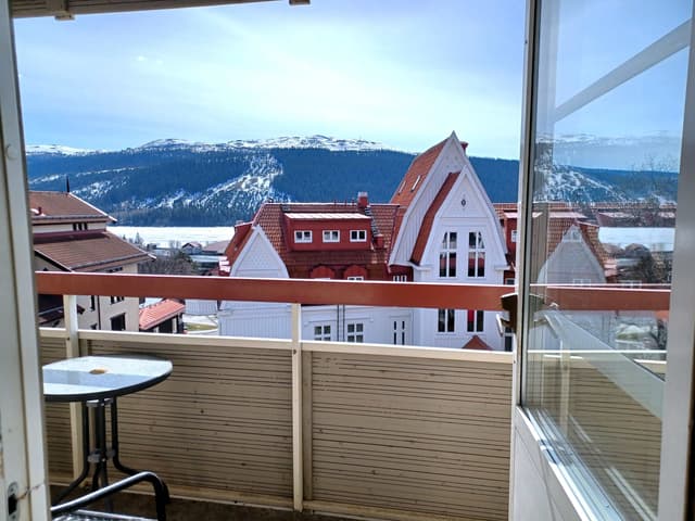 Lägenhet vid skidbacken i centrala Åre med privat bastu, nära liftar och Åre torg