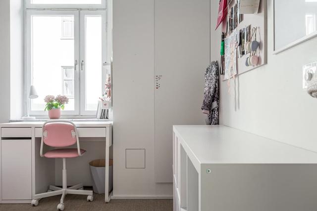 Two-bedroom apartment with private balcony overlooking courtyard in Vasastan, Stockholm