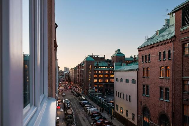 Södermalm studio apartment with modern furnishings and natural light.