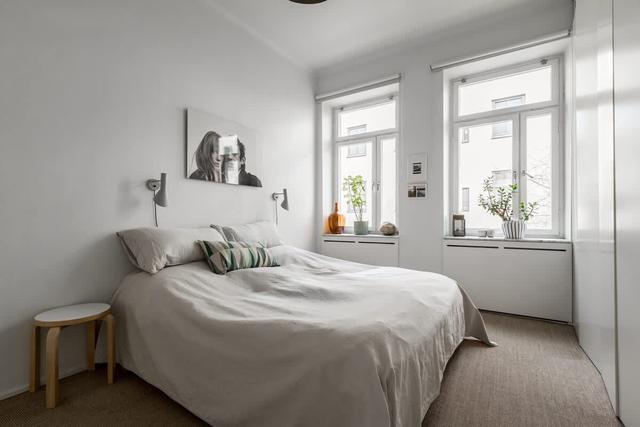 Two-bedroom apartment with private balcony overlooking courtyard in Vasastan, Stockholm