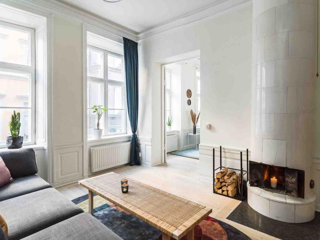 Bright living room in Old Town Stockholm with high ceilings