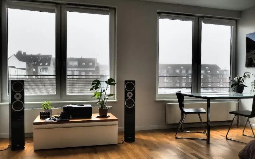 How much does it cost to rent an apartment?