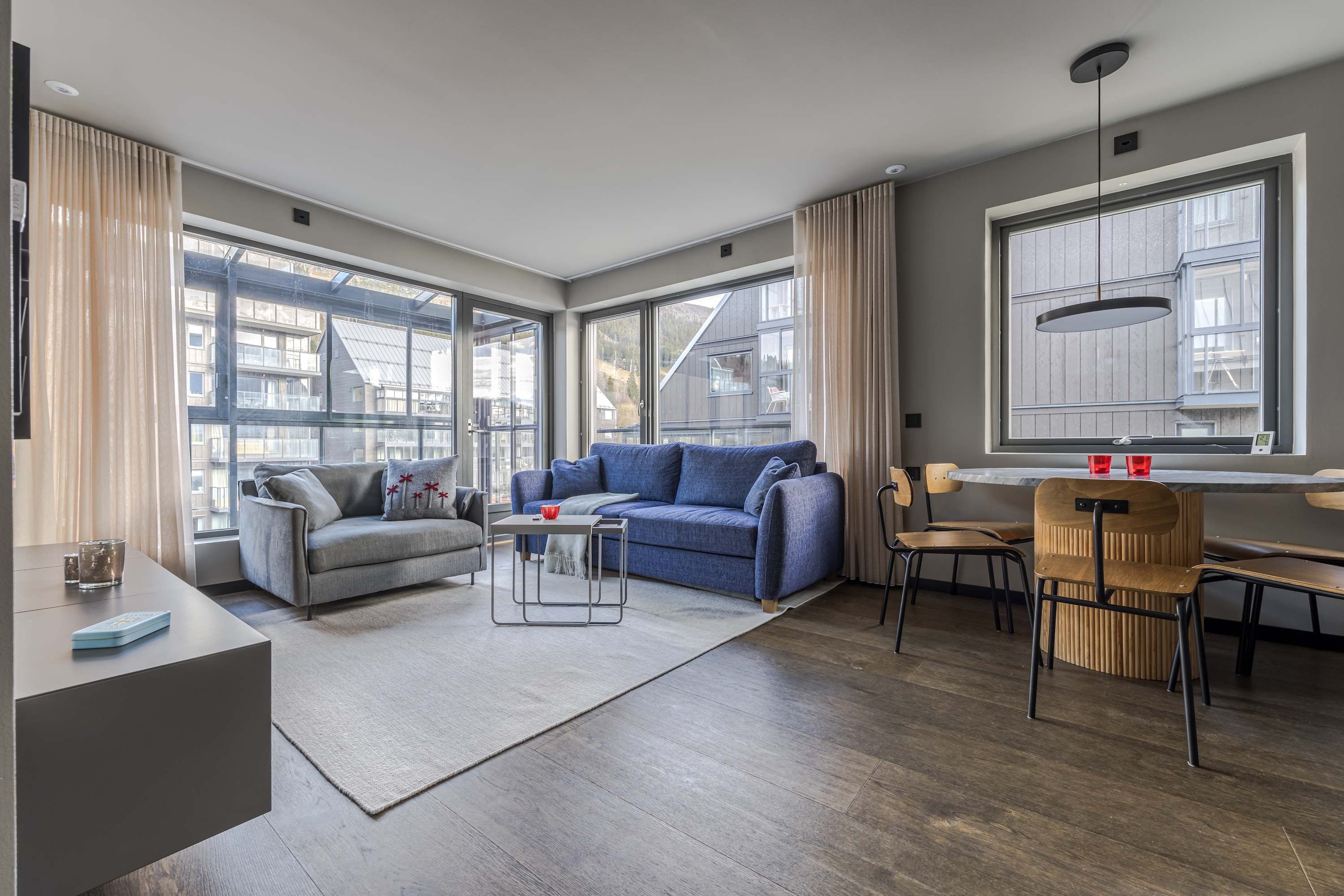 Modern apartment with private sauna and lake-view balcony in Åre, near ski lifts and slopes